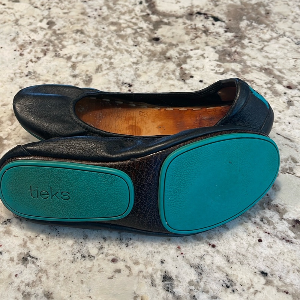 Tieks